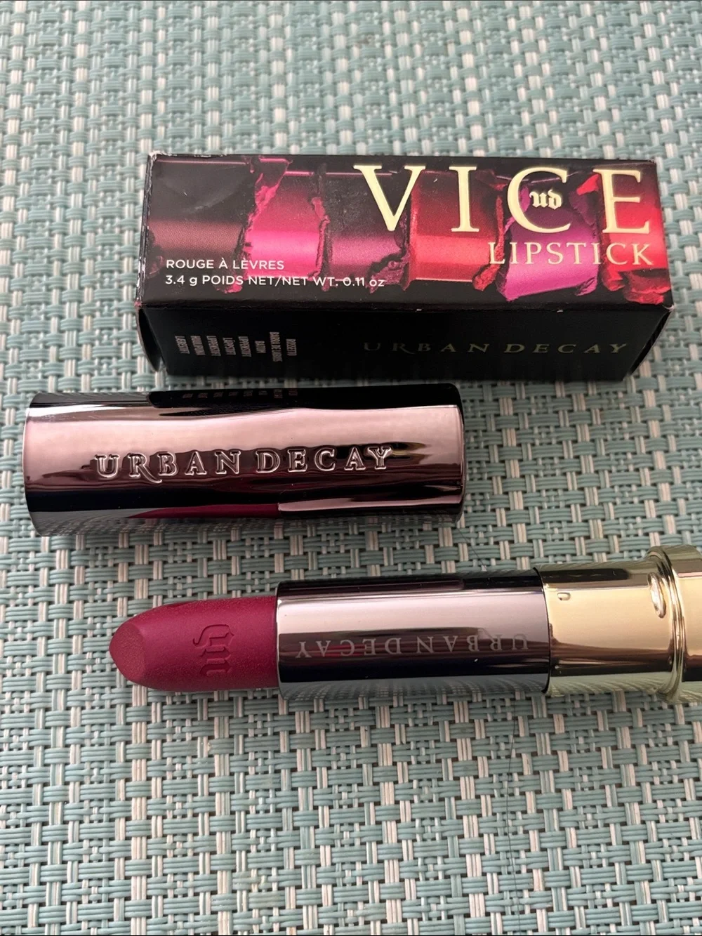 Urban Decay- “Jilted” Cream Lipstick NWT